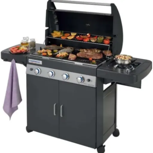 Test Campingaz 4 Series Classic LS Plus : le gros barbecue de jardin qui fait le job pour les grandes tablées