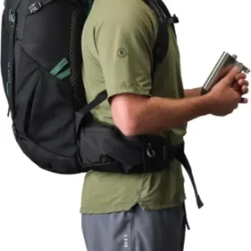 Test Gregory Stout 45L Forest Black : un sac de rando sérieux, sans chichis mais bien pensé