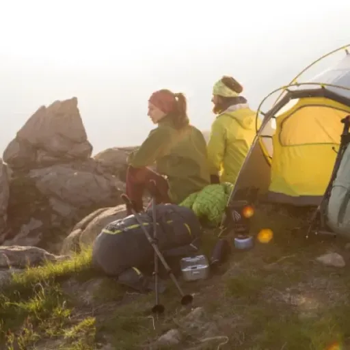 Test Salewa Denali IV : la tente 4 places qui fait le job sans trop se compliquer la vie